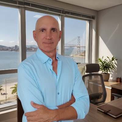 Martin Leonardo Luna Agente
Imobili�rio -CRECI SC-59714-F<span><br>
Avaliador Oficial de Im�veis � COFESI/CRECI<br></span><div>Atendimento especializado a clientes hispanohablantes � Portugu�s e Espanhol fluentes</div><br>